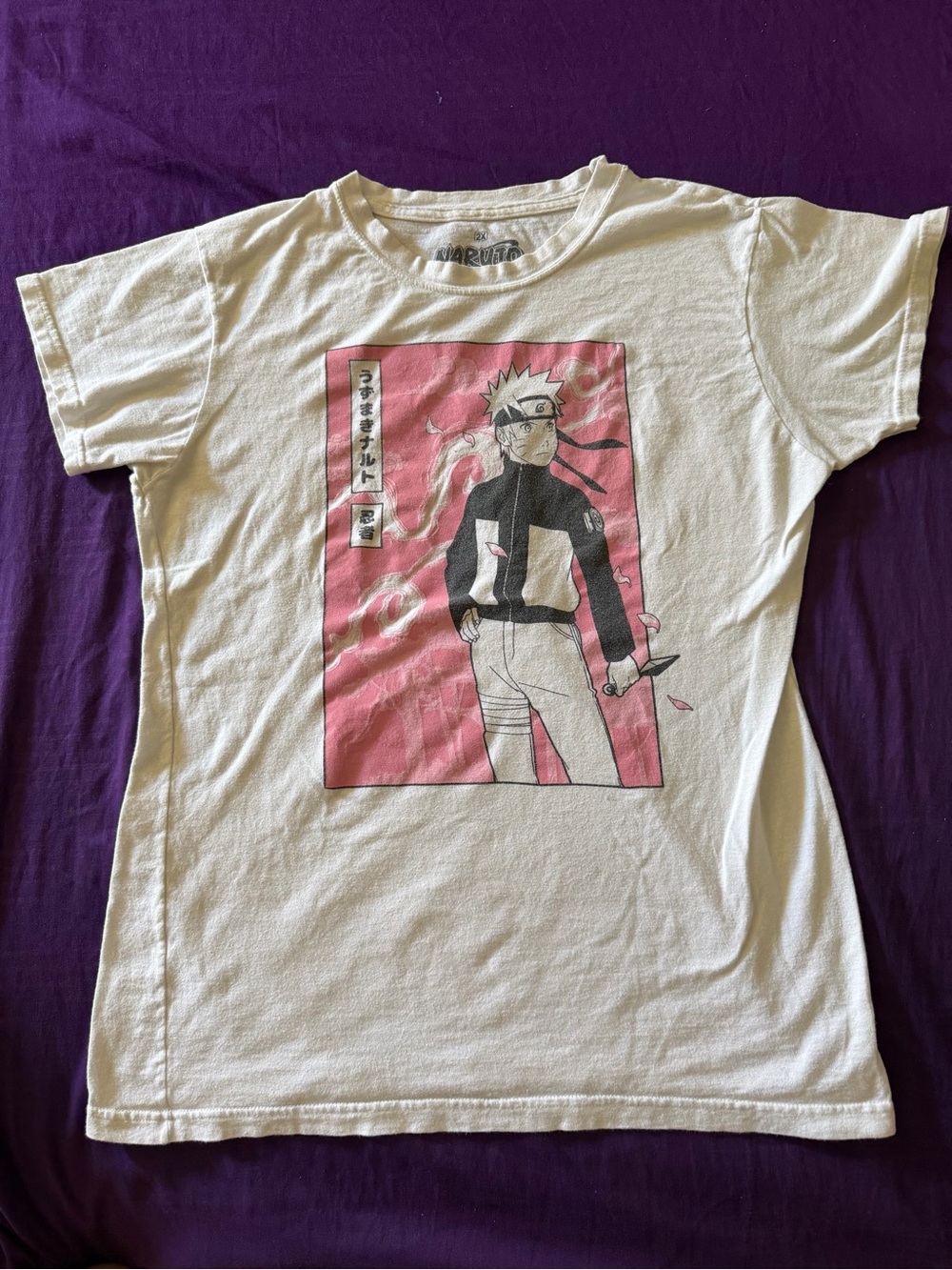 Hot topic - Women’s Naruto Graphic Tee